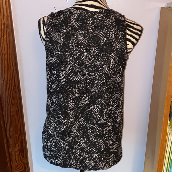 Paper Crane sleeveless top size Small - Picture 3 of 3